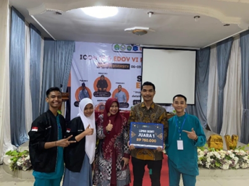 Juara 1 Lomba Debat Icon IX E-dov Festival VI 2023