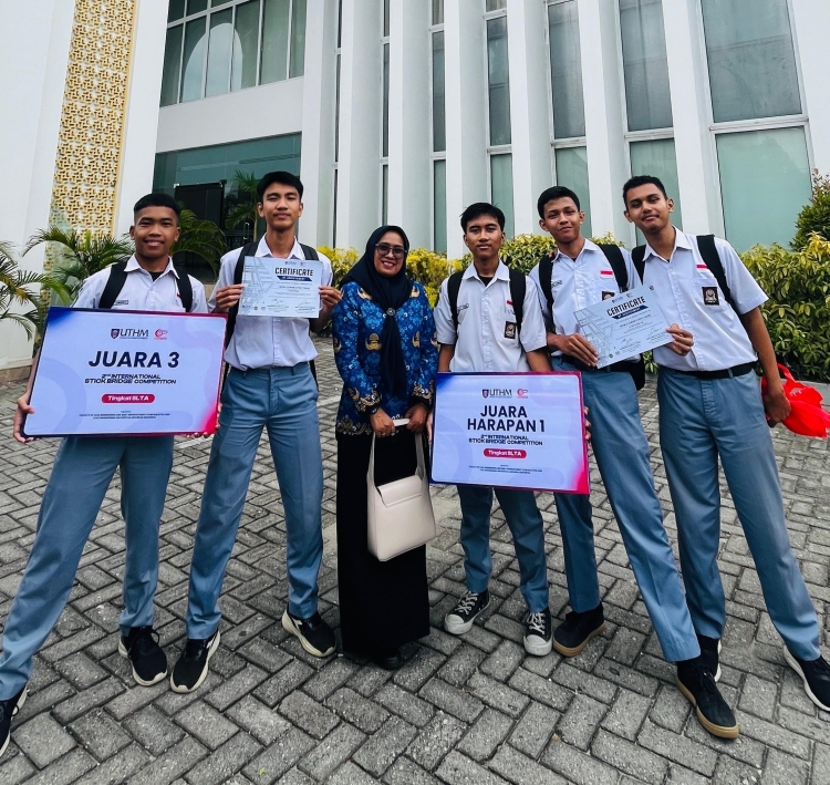 Juara 3 dan Runner Up 1 di 2nd International stick Bridge Competition, Pekanbaru 2025