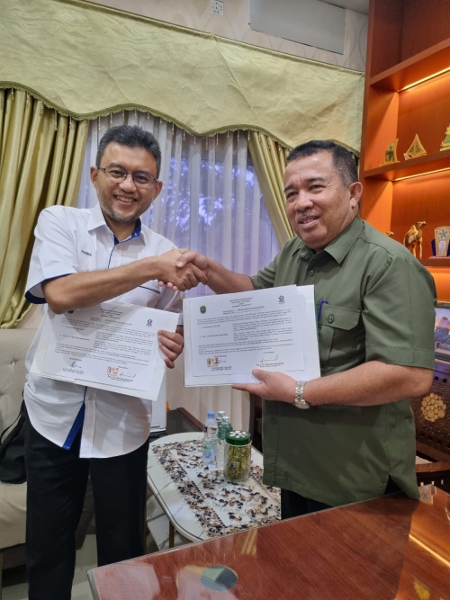 MoU dengan University College TATI Malaysia